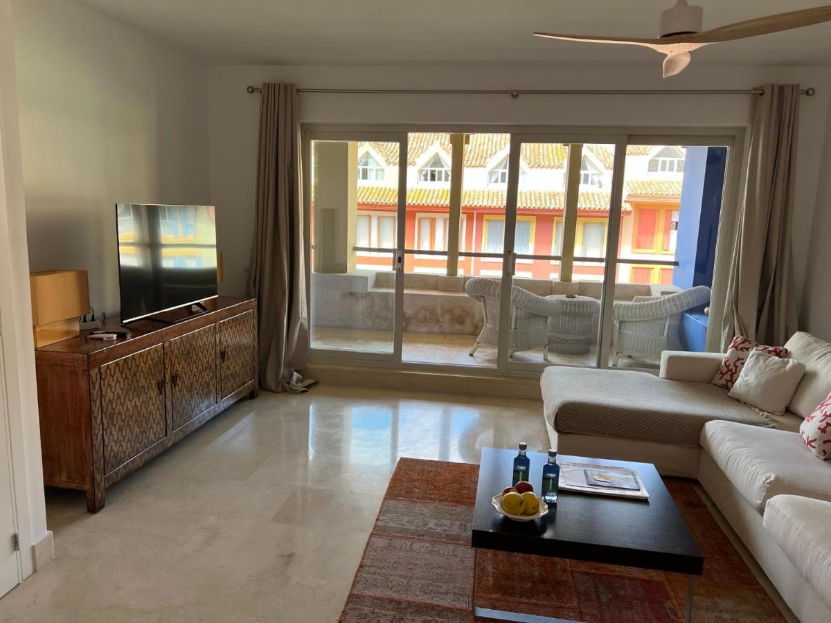 Apartamento Puerto Marina Sotogrande